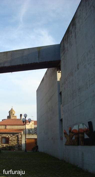 Ponte che porta alla torre Aragonese -Ghilarza