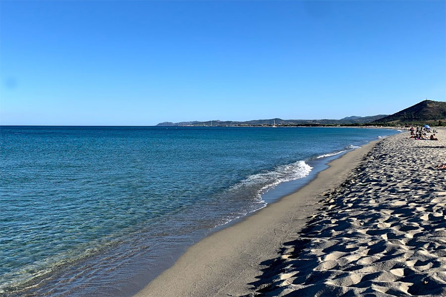 Spiaggia Iscraios posada sardegna